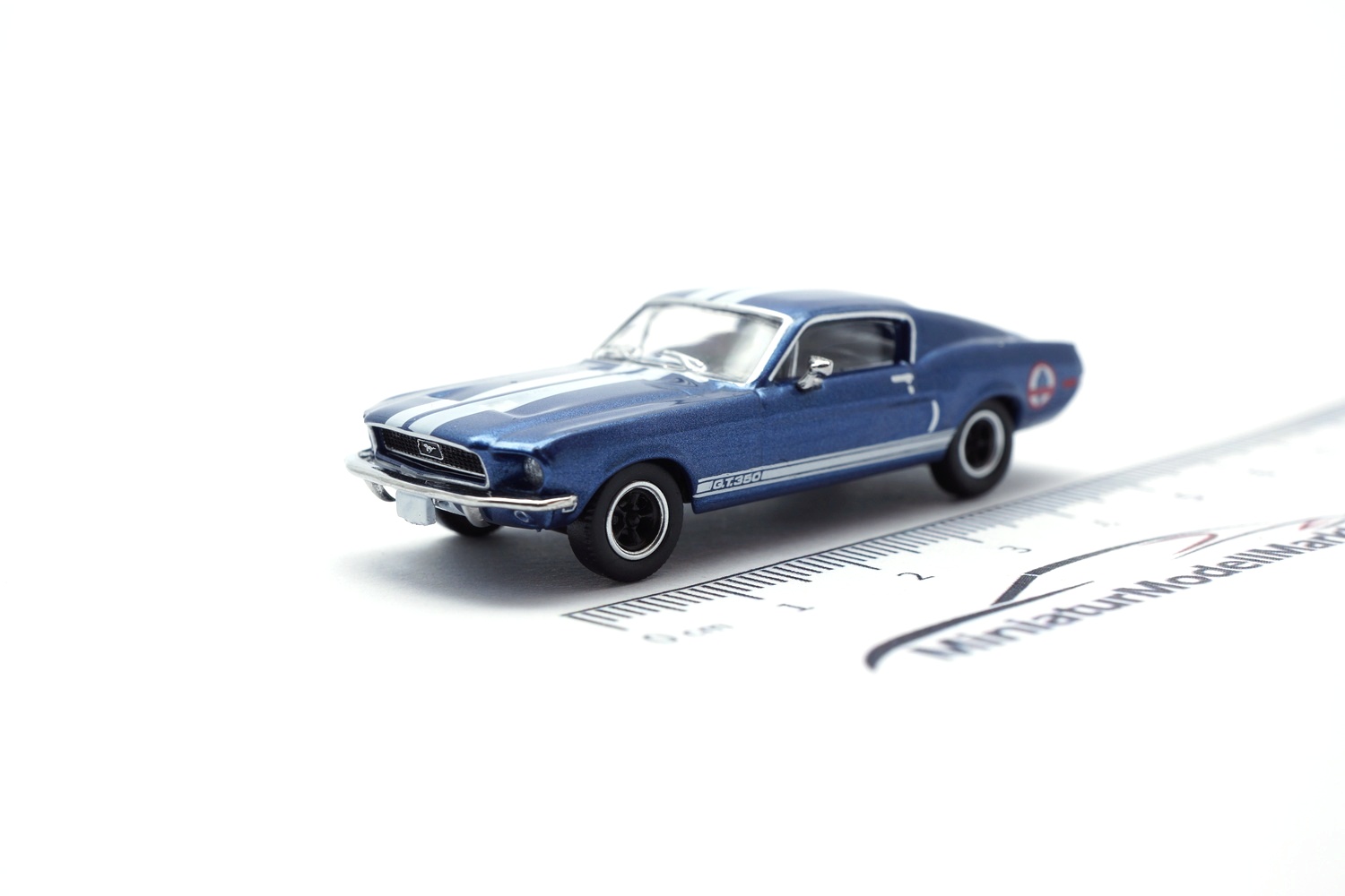 Brekina BRE19618 Ford Mustang - blau (Metallic) , weiss - Shelby 1:87