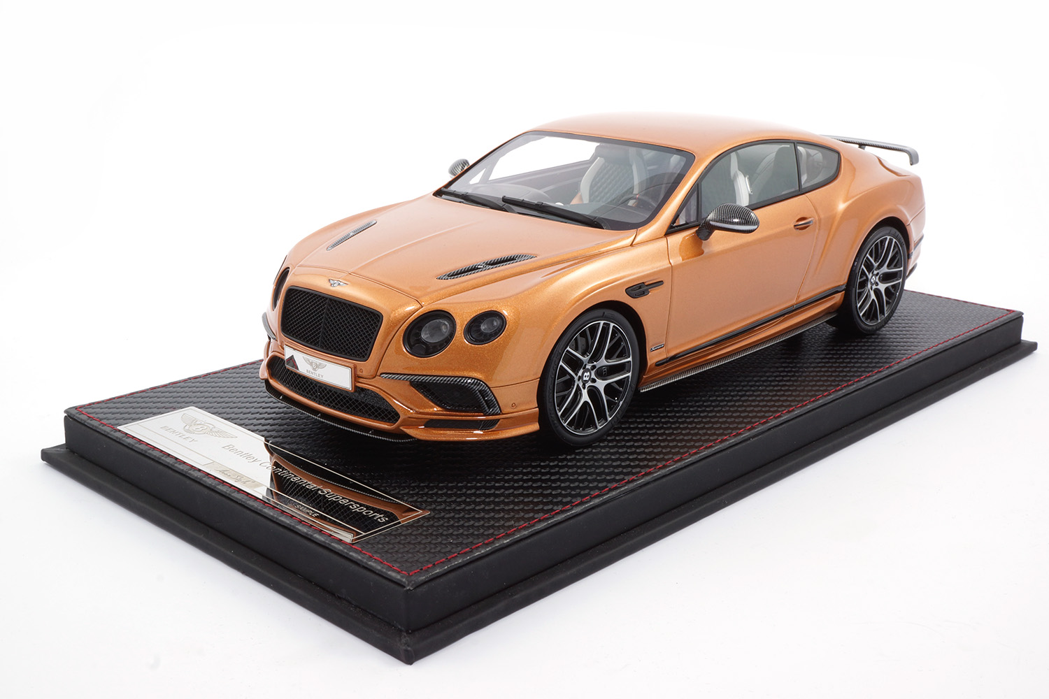 FrontiArt AS019-27 Bentley Continental Supersports - Champagne Gold 1:18