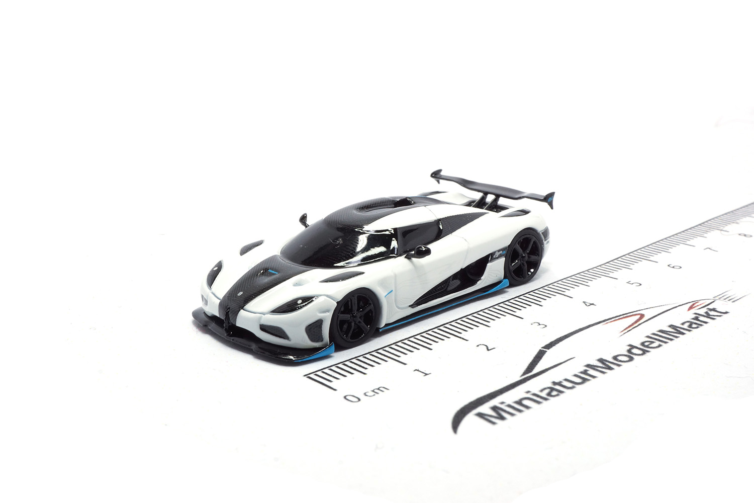 FrontiArt AS023-02 Koenigsegg Agera RS 1 - White 1:87