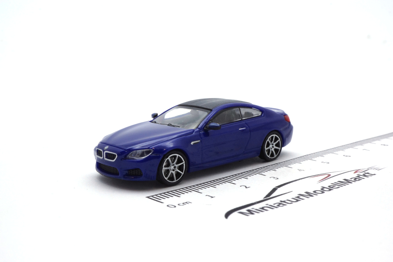 Minichamps 870027302 BMW M6 Coupe - Blau Metallic - 2015 1:87