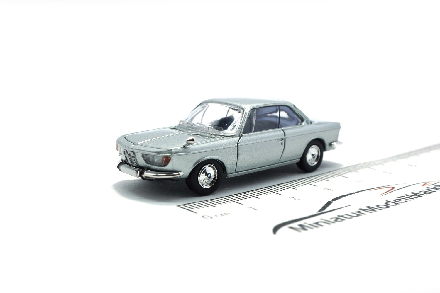 PCX87 PCX870031 BMW 2000 CS - silber - 1965 1:87