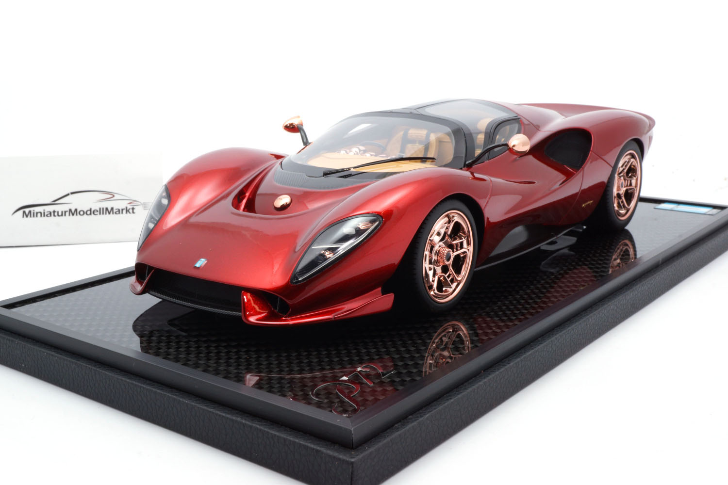 Peako 83813 De Tomaso P72 - Soul Red (2024 Version) 1:18