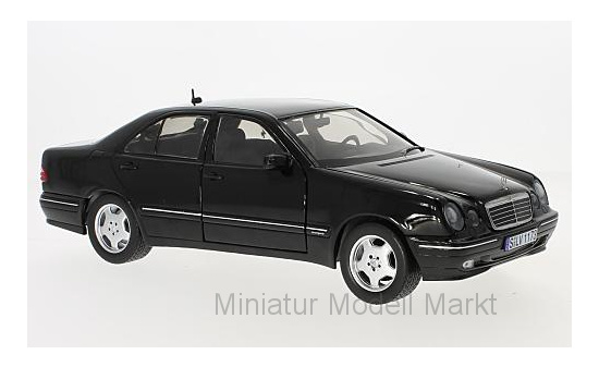 Sun Star 1173 Mercedes E320 (W210), schwarz 1:18