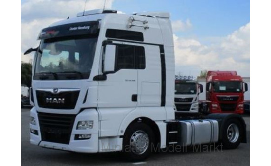 Premium ClassiXXs PCL30201 MAN TGX XXL - weiss 1:18