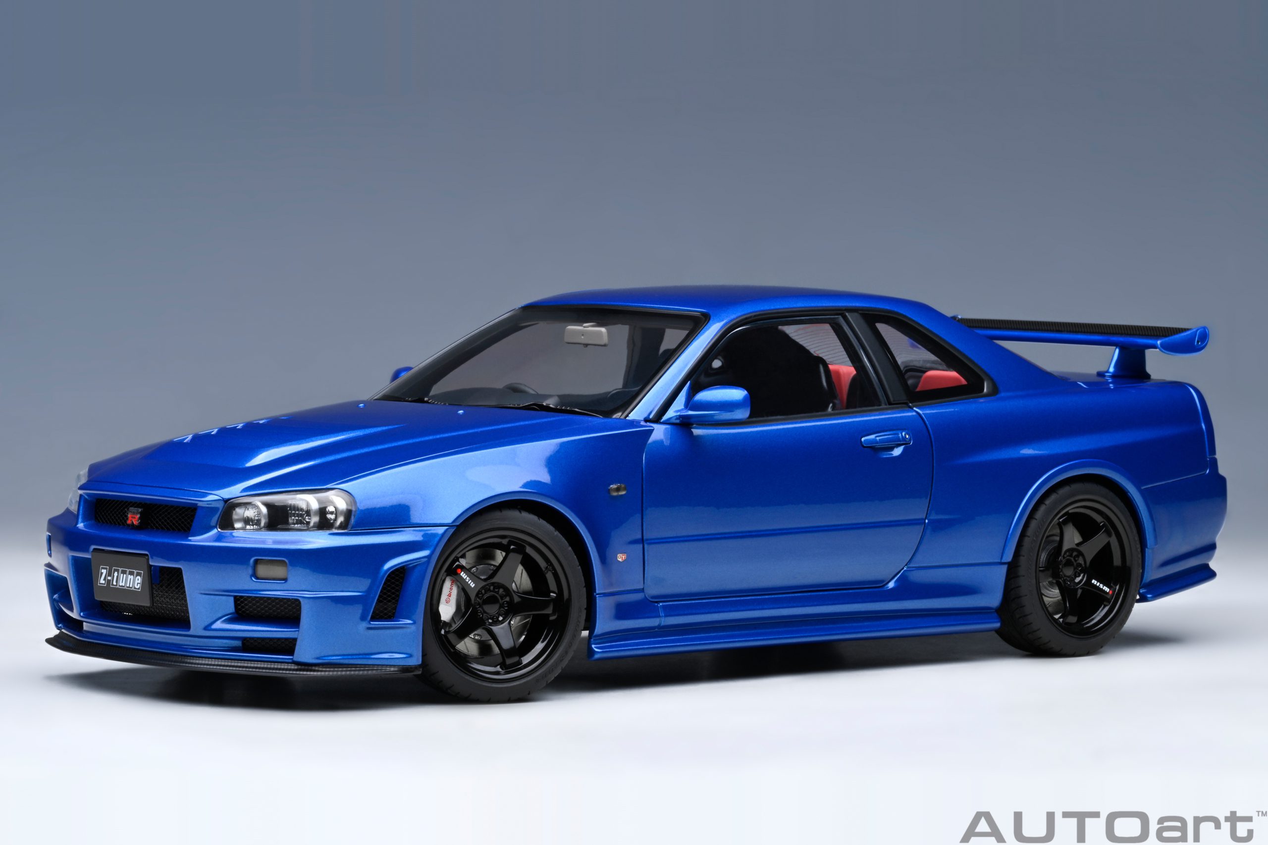 Amazon.com: AUTOart 1/18 Nissan Skyline GT-R (R34) V Spec II