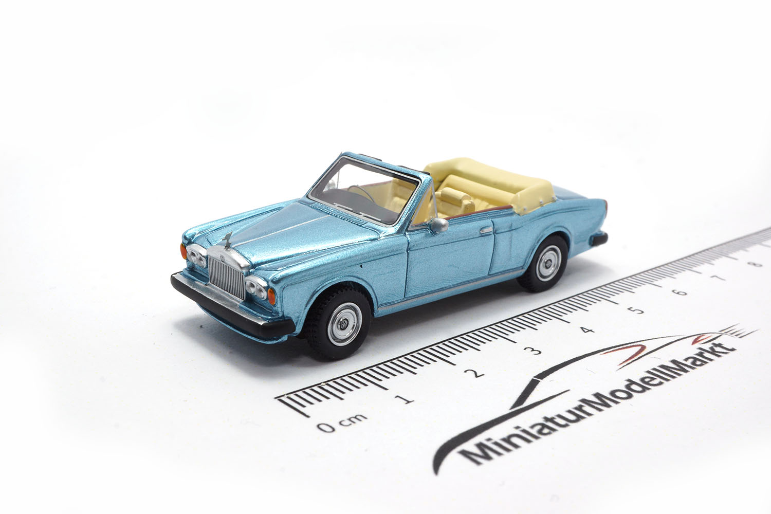 hellblau #87210 BoS-Models Rolls Royce Corniche Convertible 1974-1:87