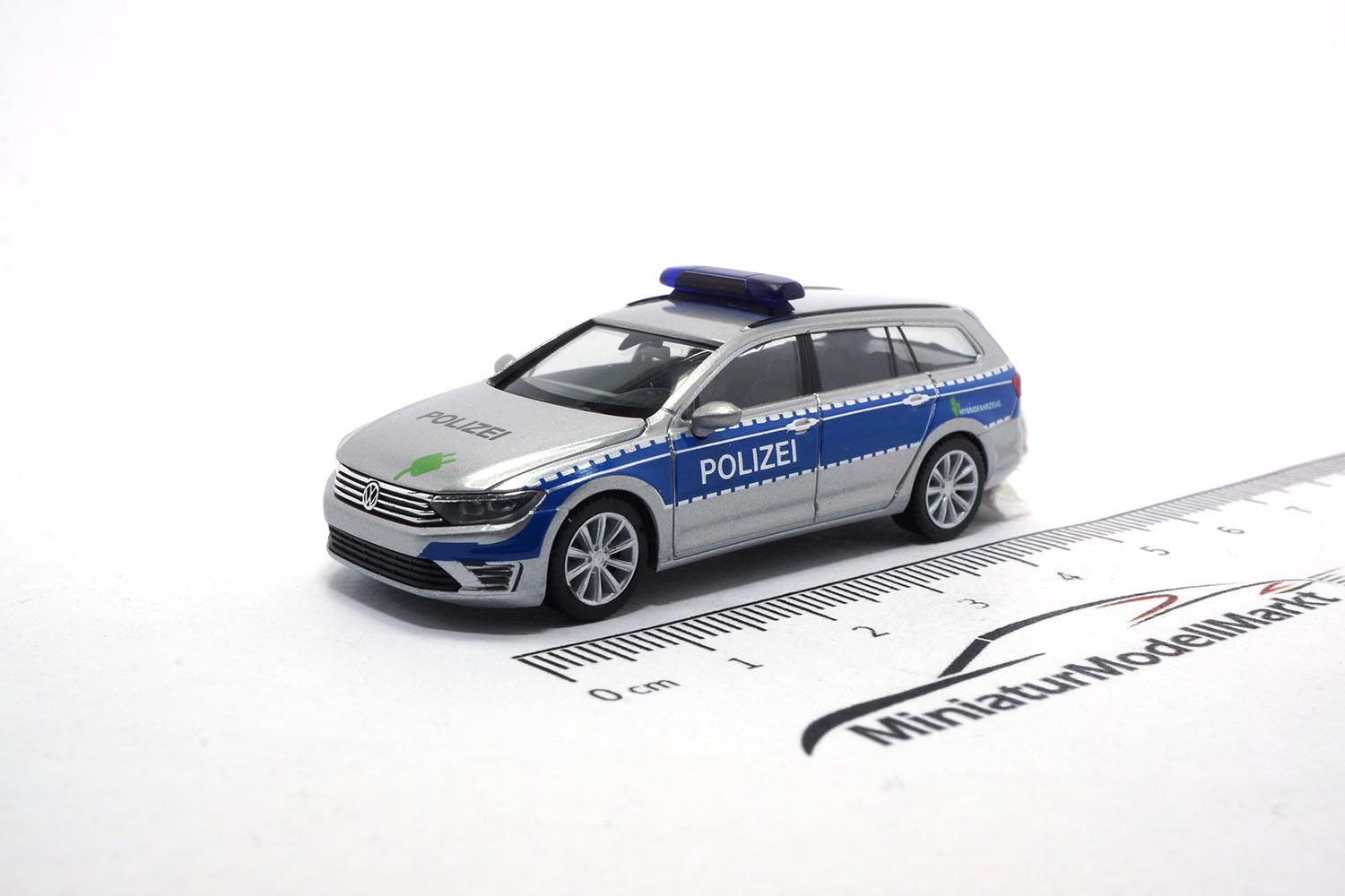 1//87 Brekina VW Passat policía