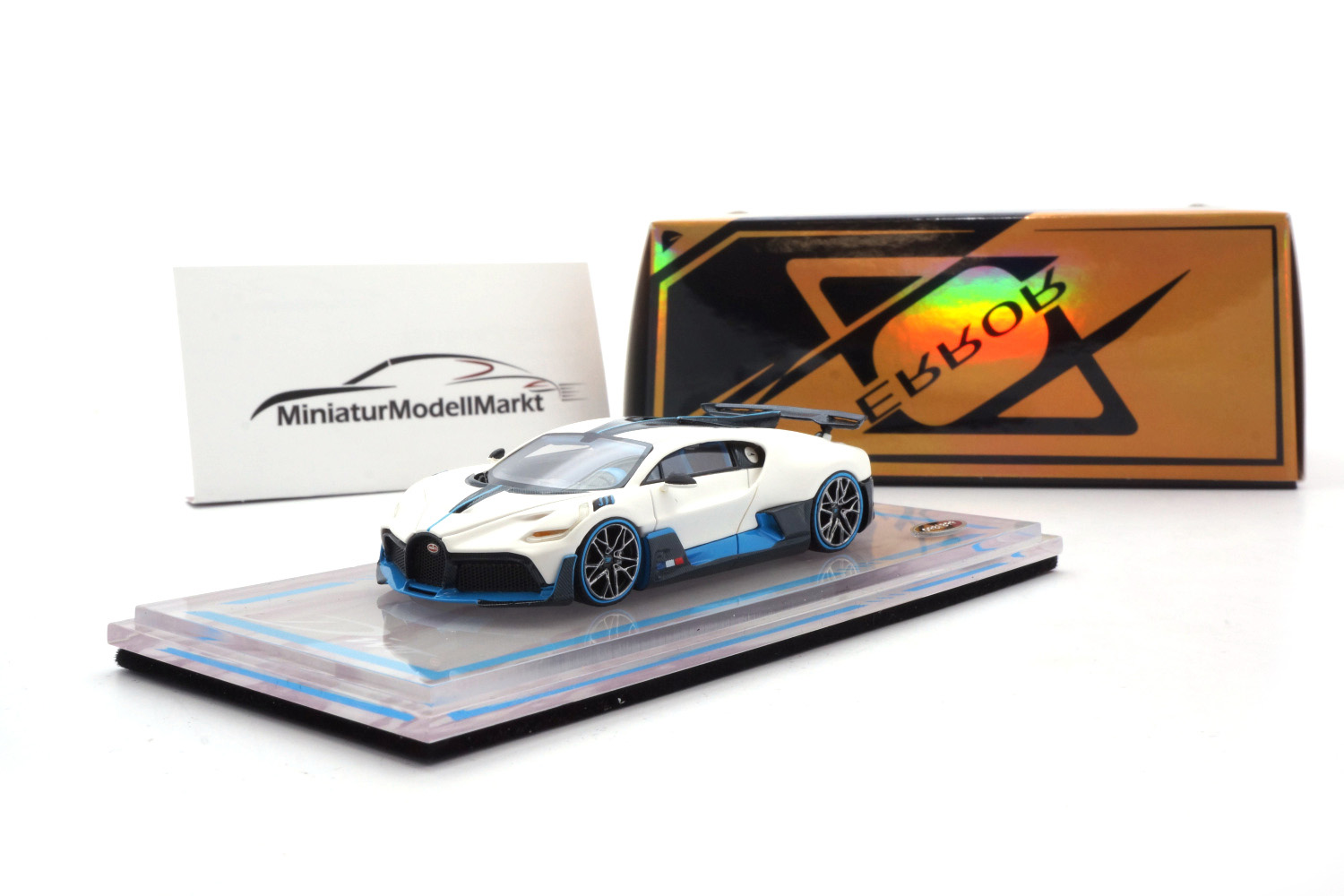 404Error 404divo-01 Bugatti Divo - White 1:64