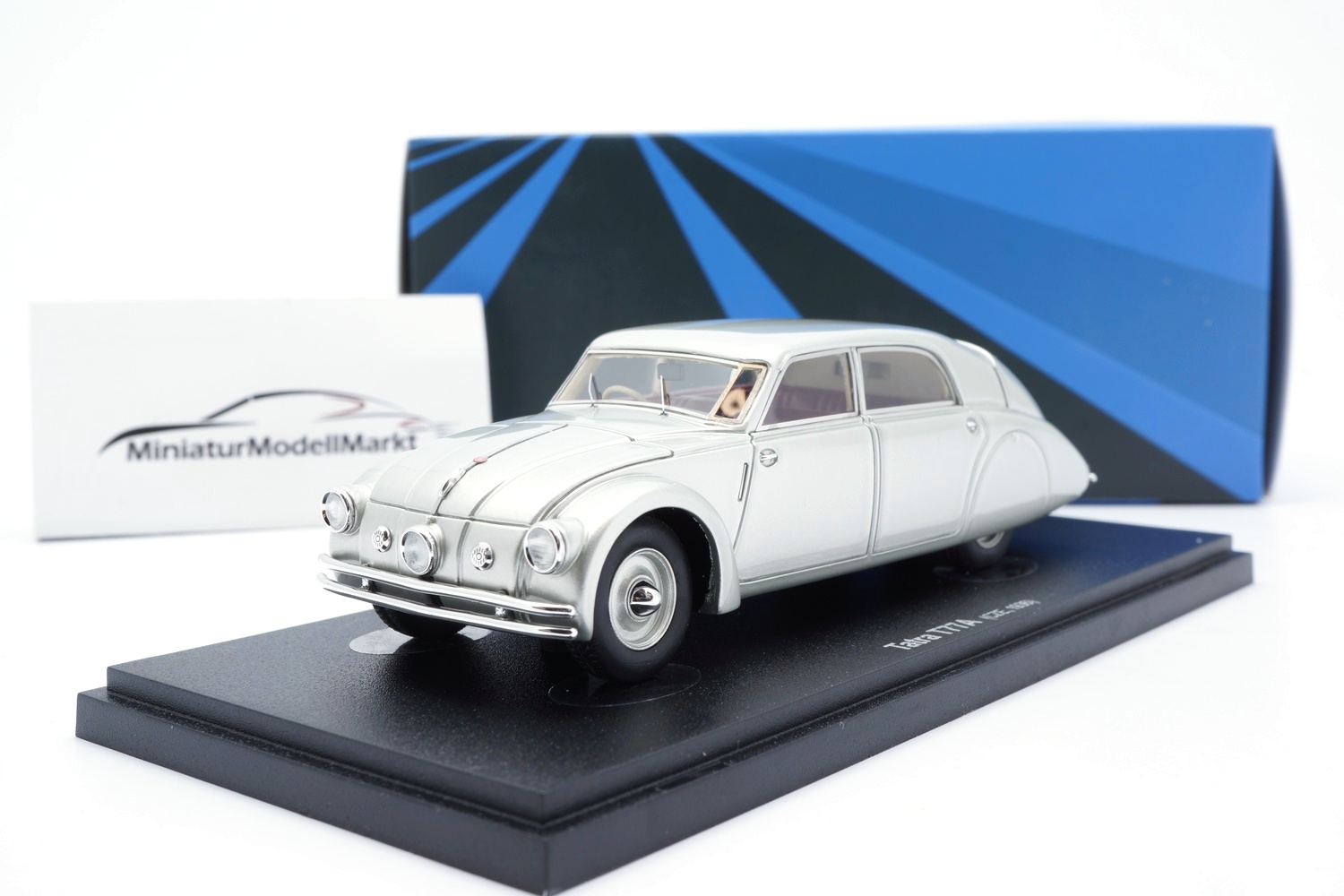 Avenue43 60119 Tatra T 77 A - silver 1:43