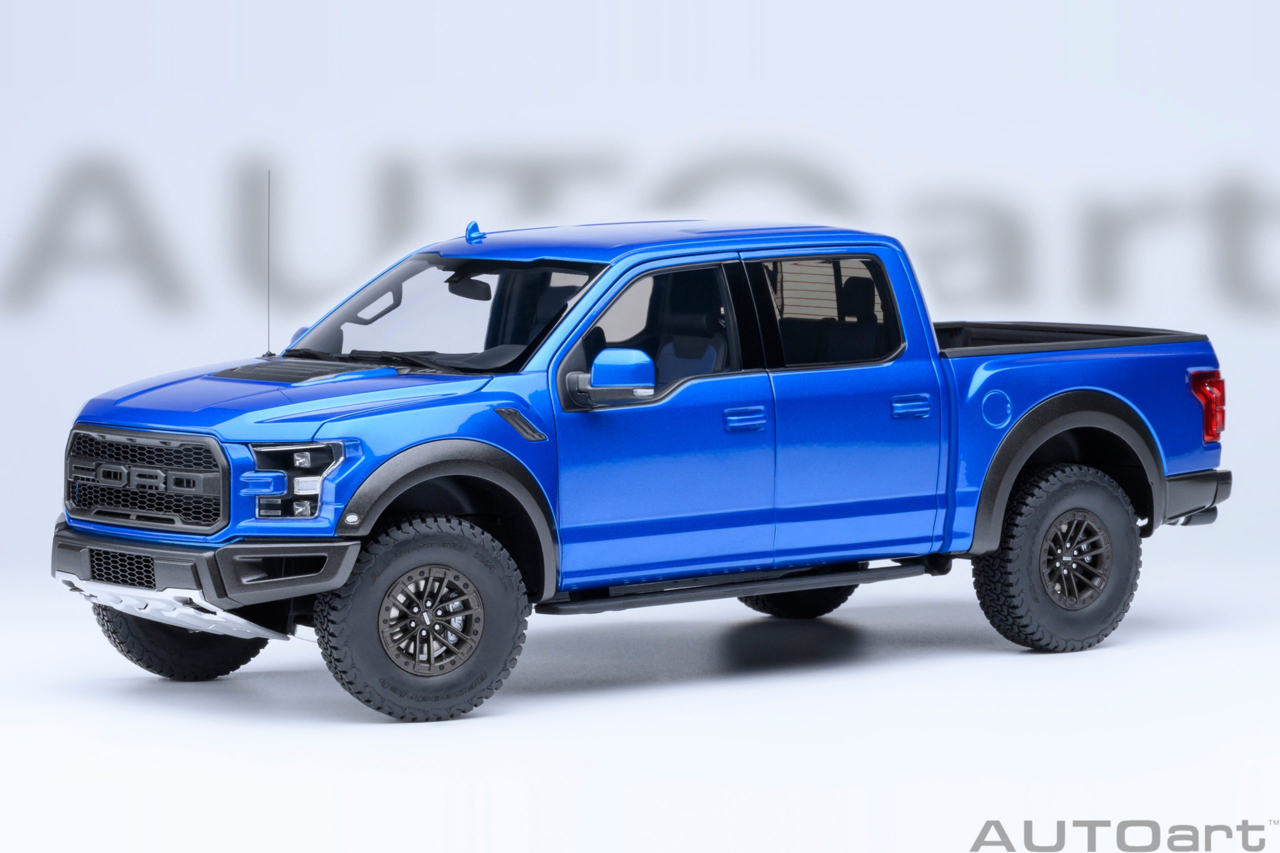 Autoart 72949 Ford F-150 Raptor Supercrew - Velocity Blue - 2019 1:18