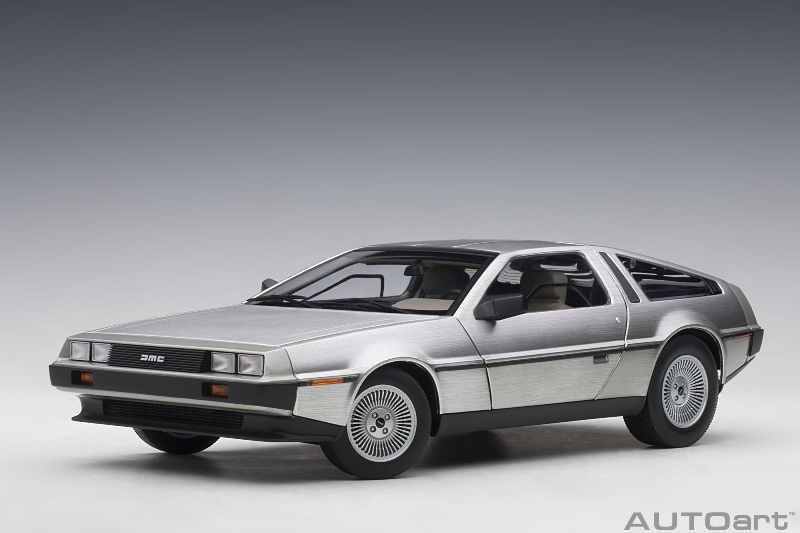 Autoart 79916 DeLorean DMC-12 - Satin Finish 1:18