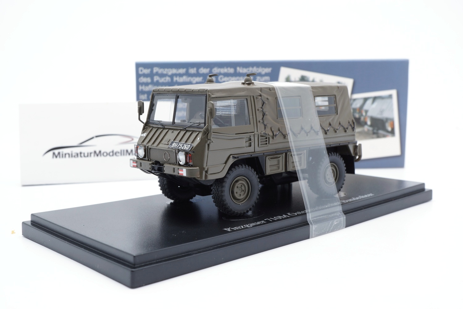 Autocult 09007 Pinzgauer 2a Plane 