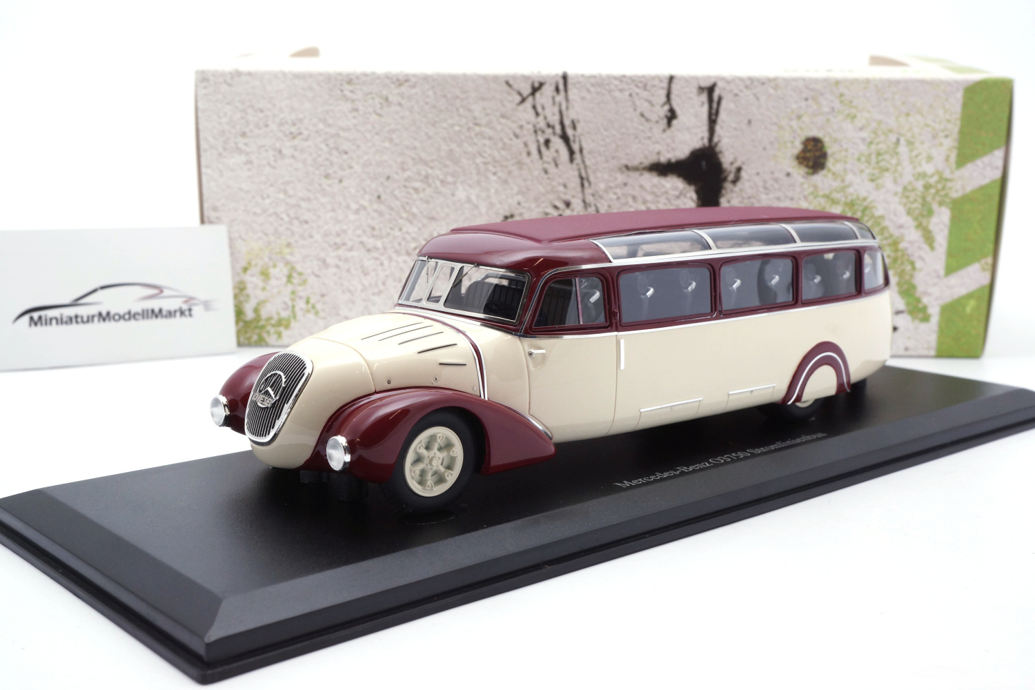 Autocult 10008 Mercedes-Benz O3750 Stromlinienbus - beige-rot 1:43