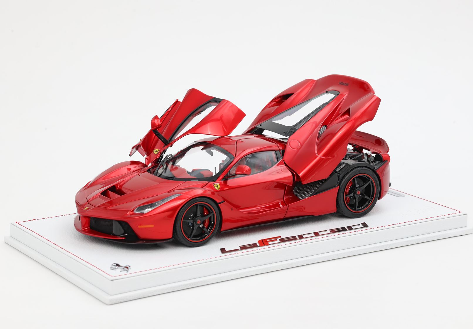 BBR BBR1822H8DIE1 Ferrari LaFerrari - One Off For Lewis Hamilton 1:43