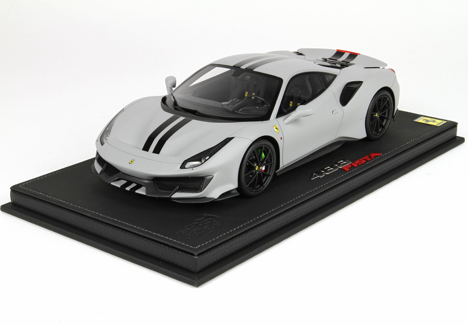 BBR P18145MG Ferrari 488 Pista - Matt Pastel Grey 1:18