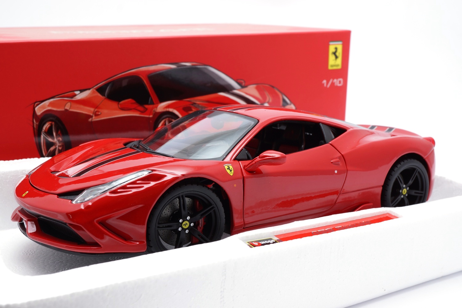 Bburago 16903 Ferrari 458 Speciale - rot 1:18