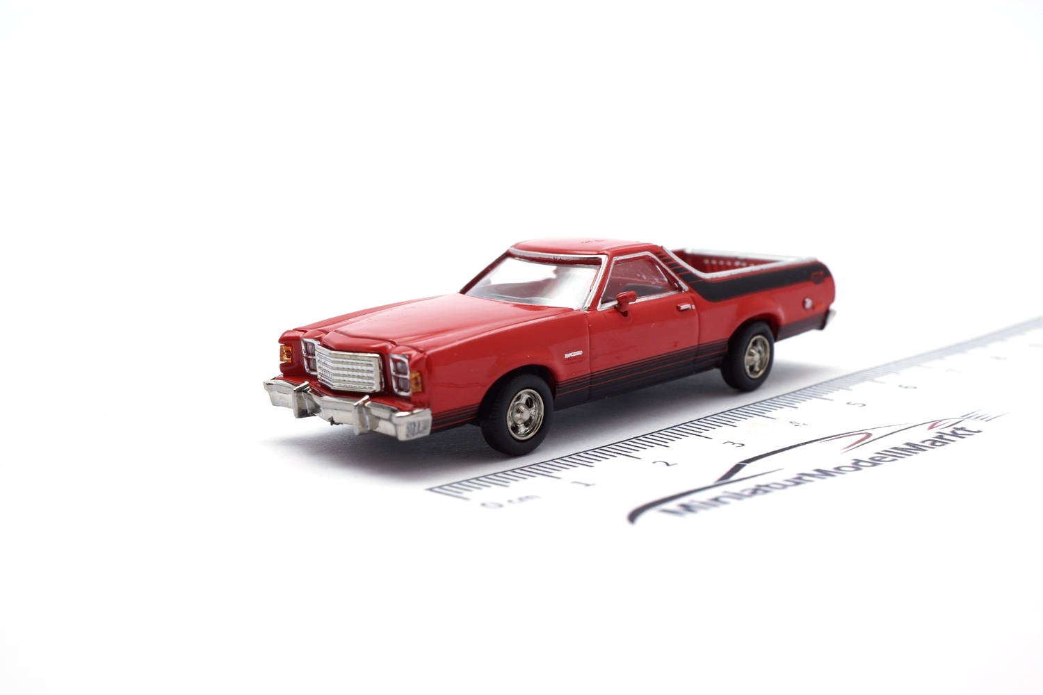 Brekina BRE18225 Ford Ranchero GT - rot 1:87