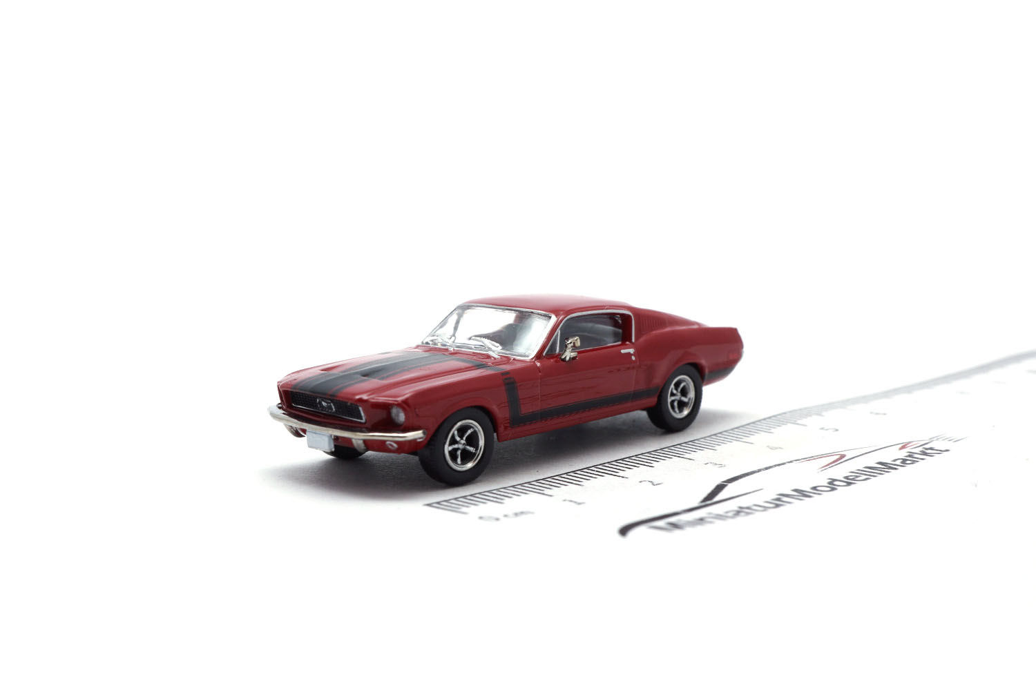 Brekina 19612 Ford Mustang Fastback - rot 1:87