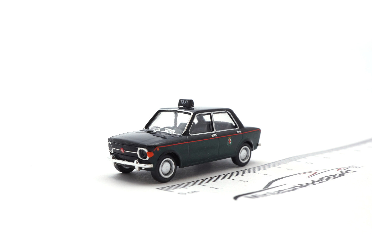 Brekina 22535 Fiat 128 - Taxi Milano 1:87