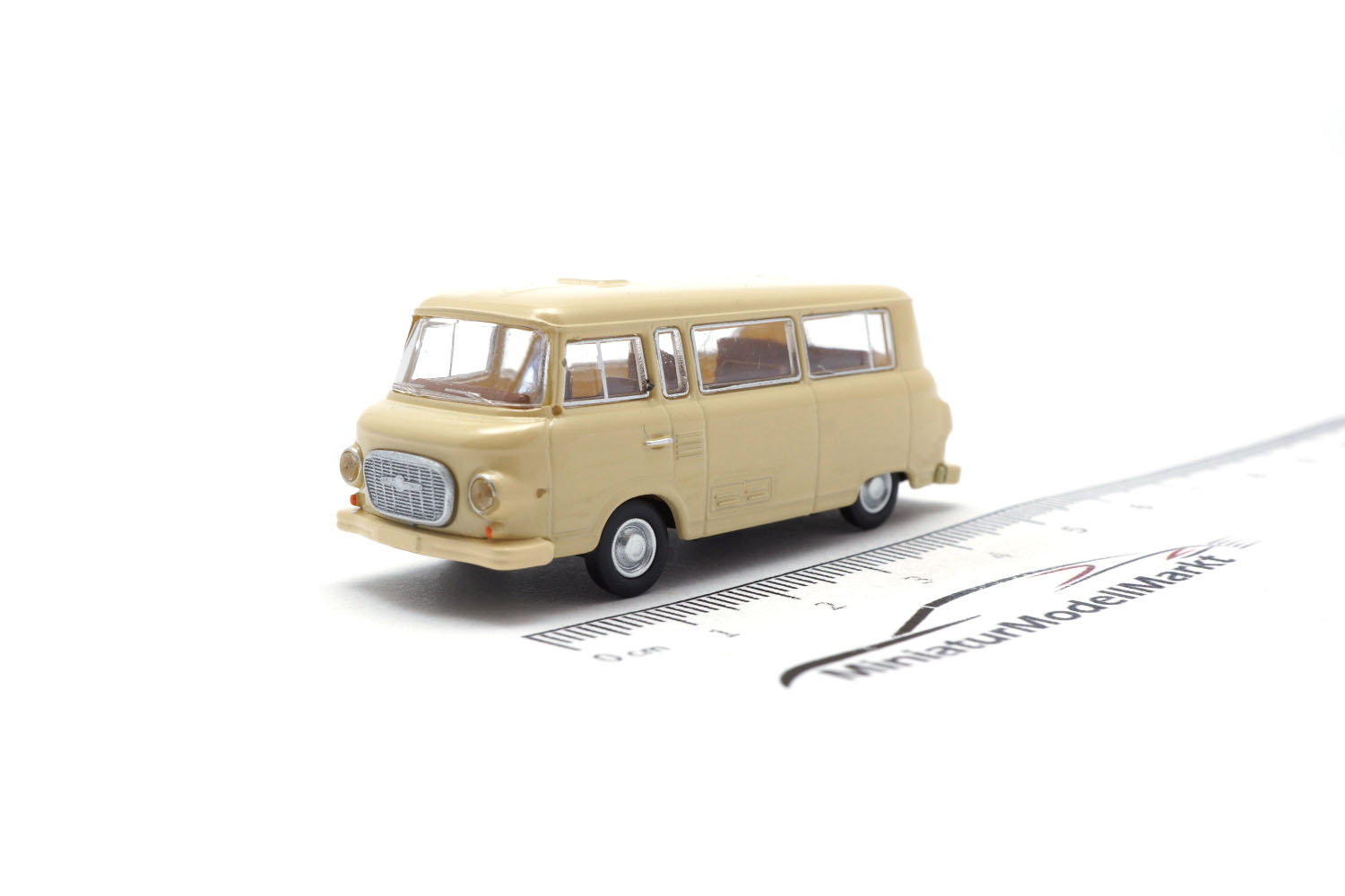 Brekina 30043 Barkas B 1000 Bus - beige 1:87