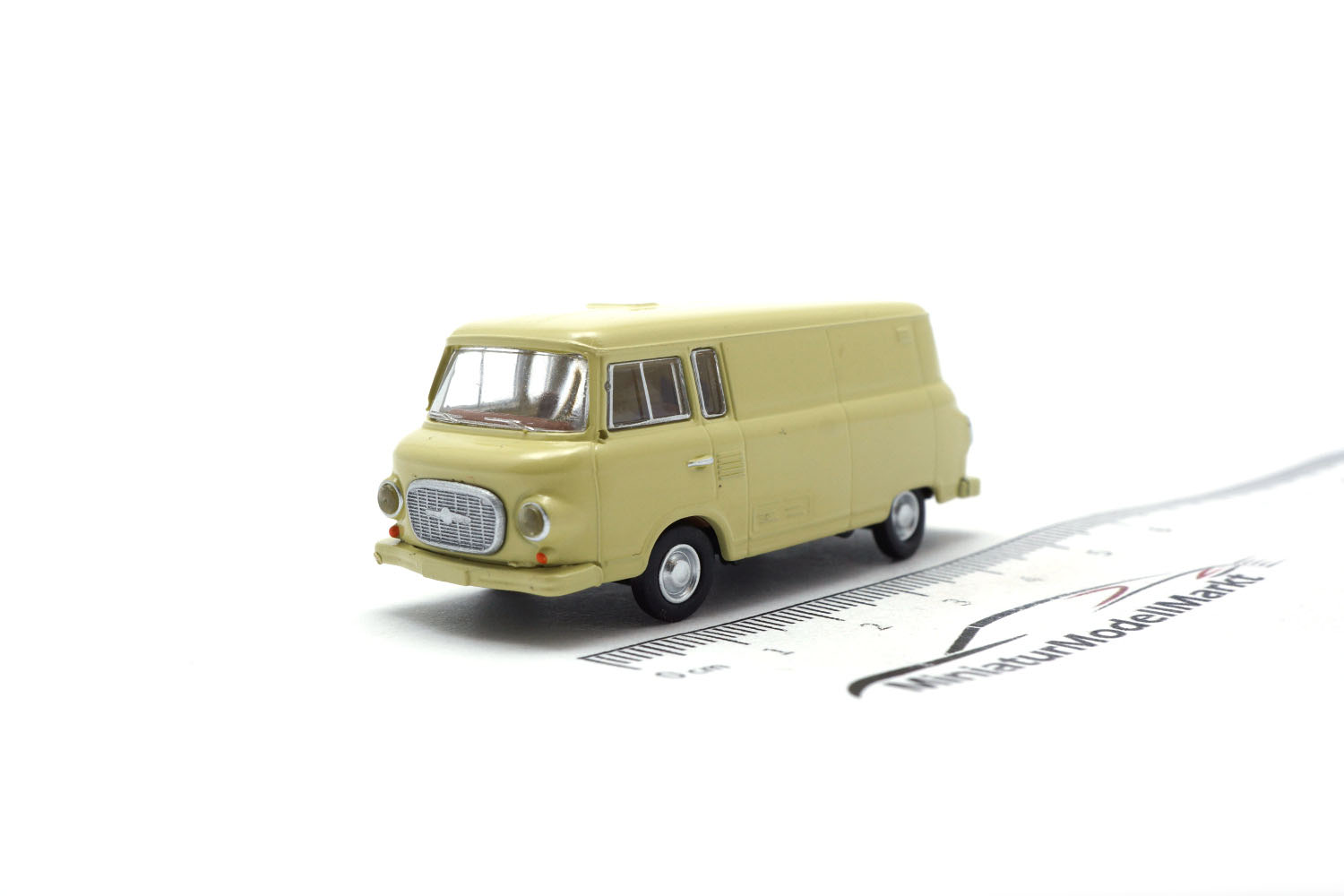 Brekina 30123 Barkas B 1000 Kasten - hellbeige 1:87