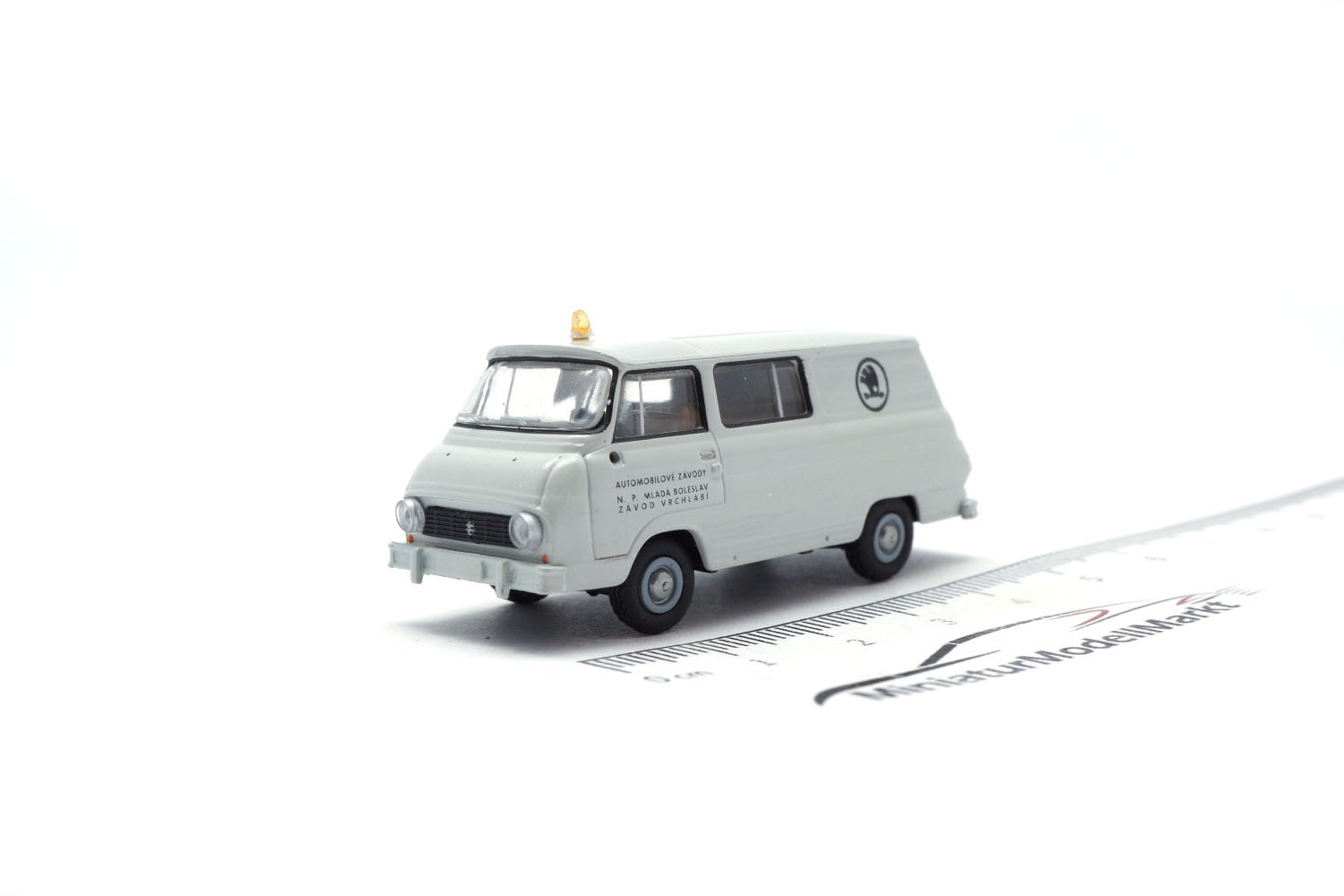 Brekina BRE30824 Skoda 1203 Halbbus - Skoda 1:87
