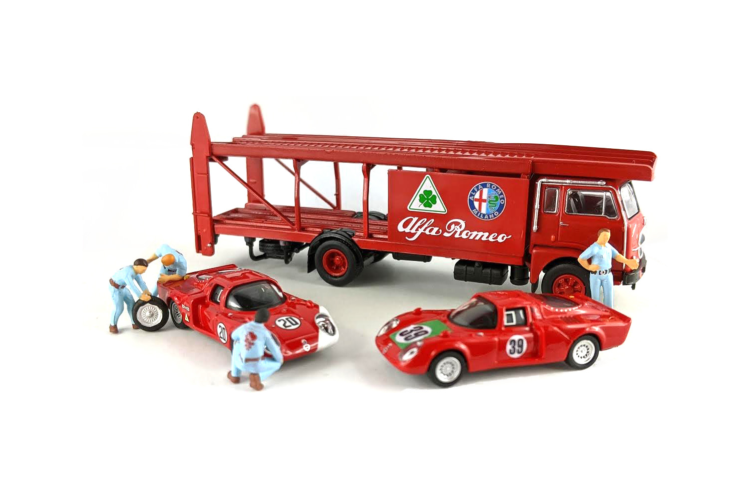 Brekina 58477 Fiat 643 Renntransporter-Set Alfa Romeo Daytona - 1962 1:87