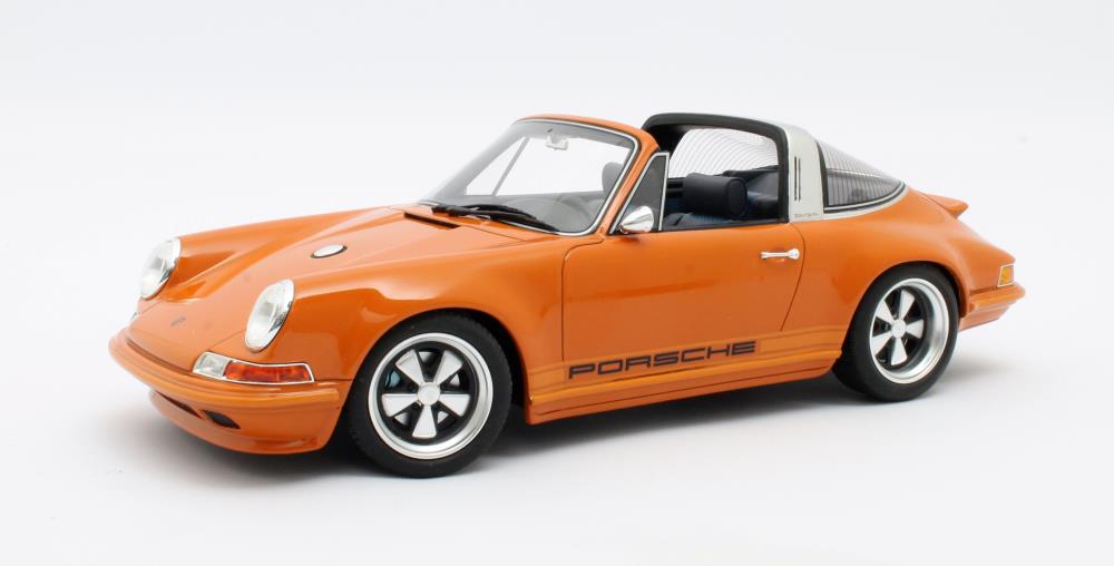 Cult Models CML106-3 Singer Porsche 911 Targa orange 2015 1:18