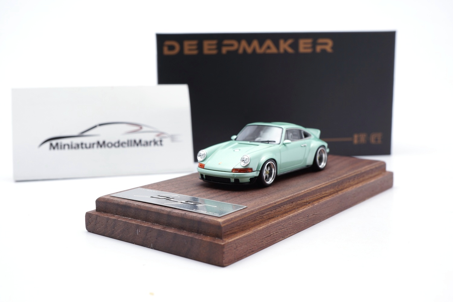 DeepMaker 64001-05 Singer DLS (Porsche 964) - Jade Bamboo 1:64