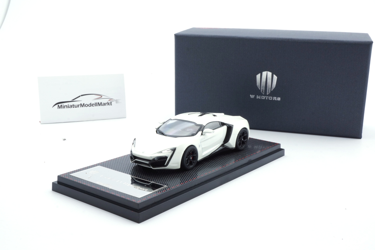 Keng Fai 430303 Lykan Hypersport - Pearl White 1:43