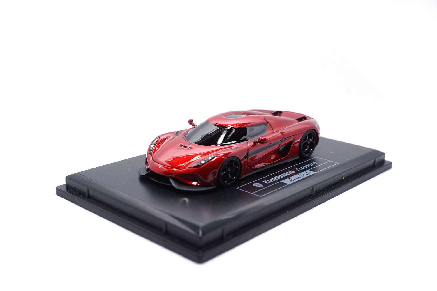 FrontiArt AS013-77 Koenigsegg Regera - Candy Apple Red 1:87