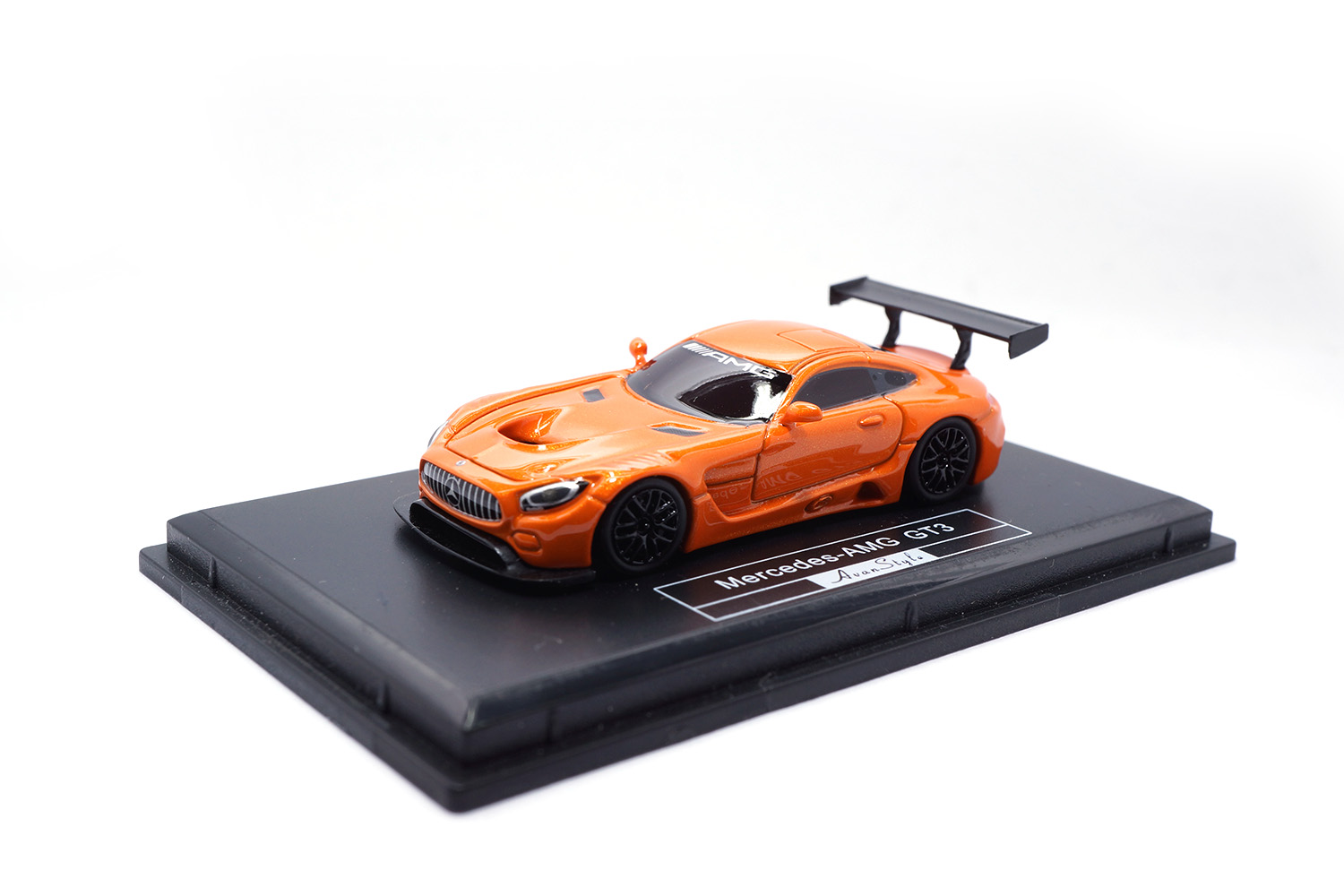 FrontiArt AS017-34 Mercedes-AMG GT3 - Pearl Orange 1:87