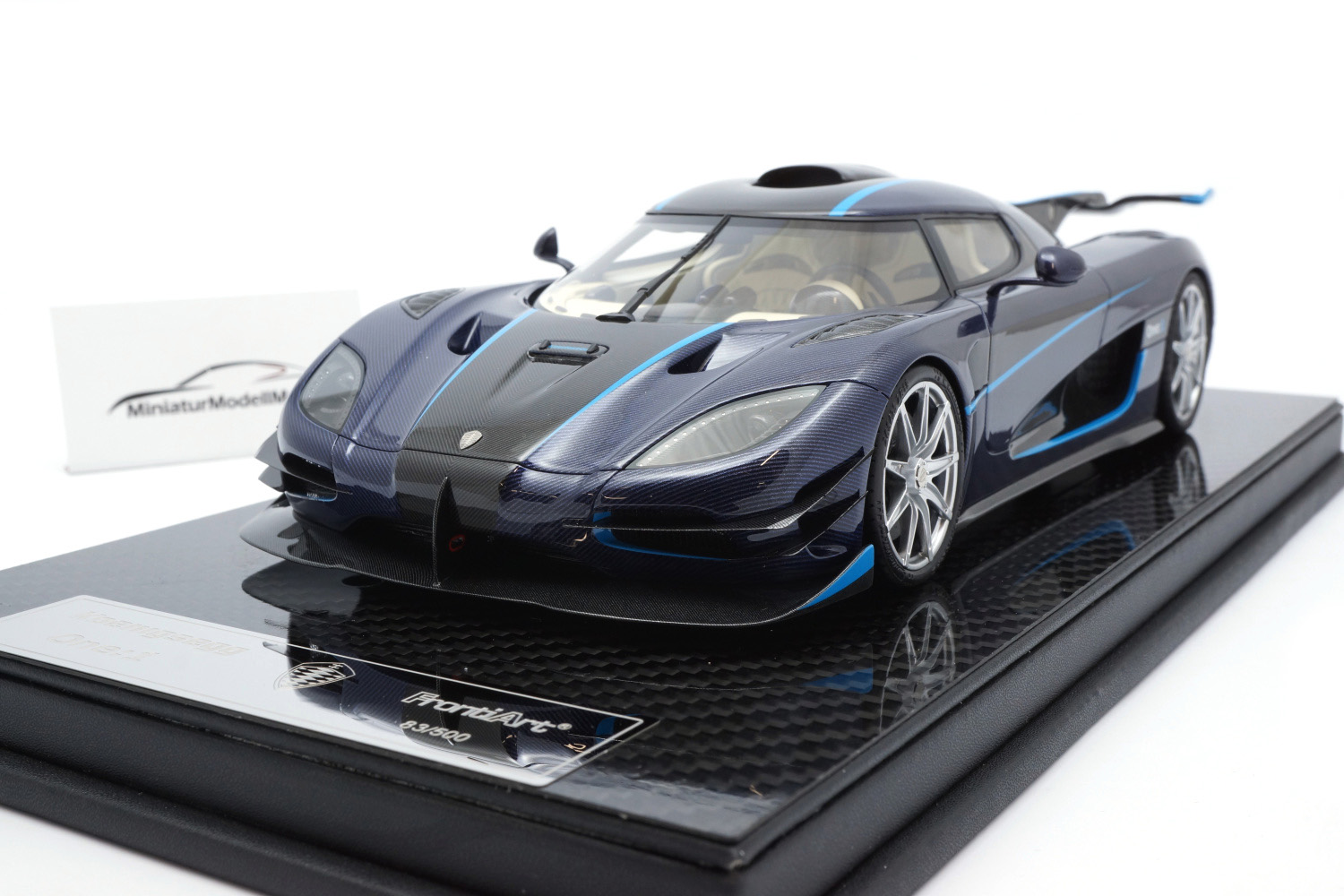 FrontiArt F033-166 Koenigsegg One:1 - Carbon Blue 1:18