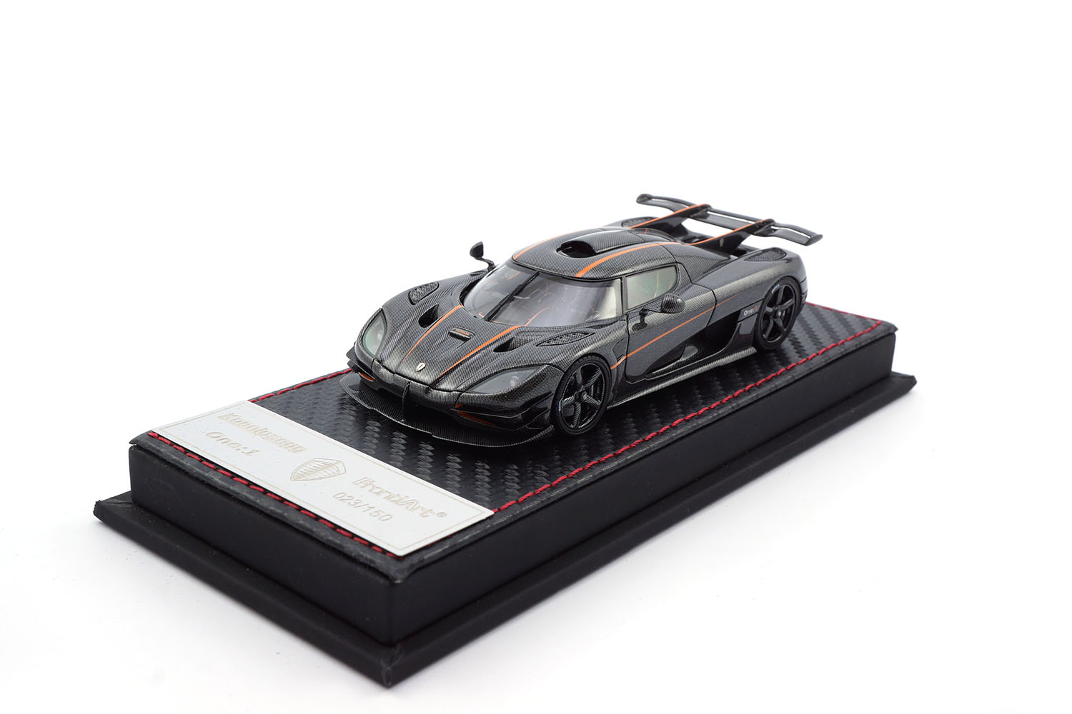 FrontiArt F038-13 Koenigsegg ONE:1 - Carbon 1:43