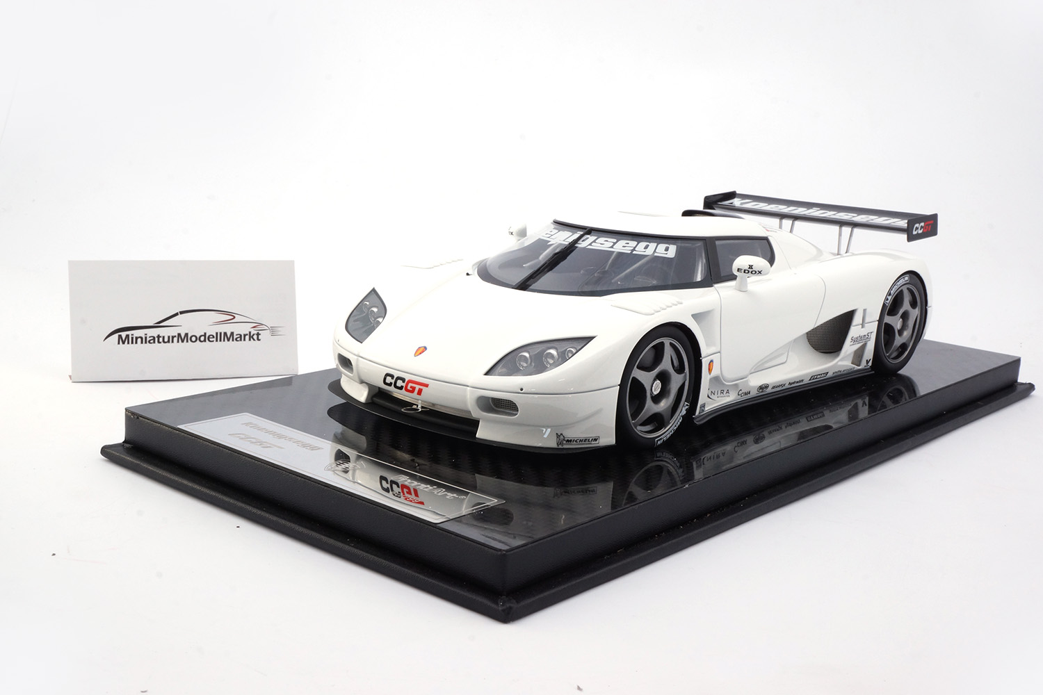 FrontiArt F070-02 Koenigsegg CCGT - White 1:18