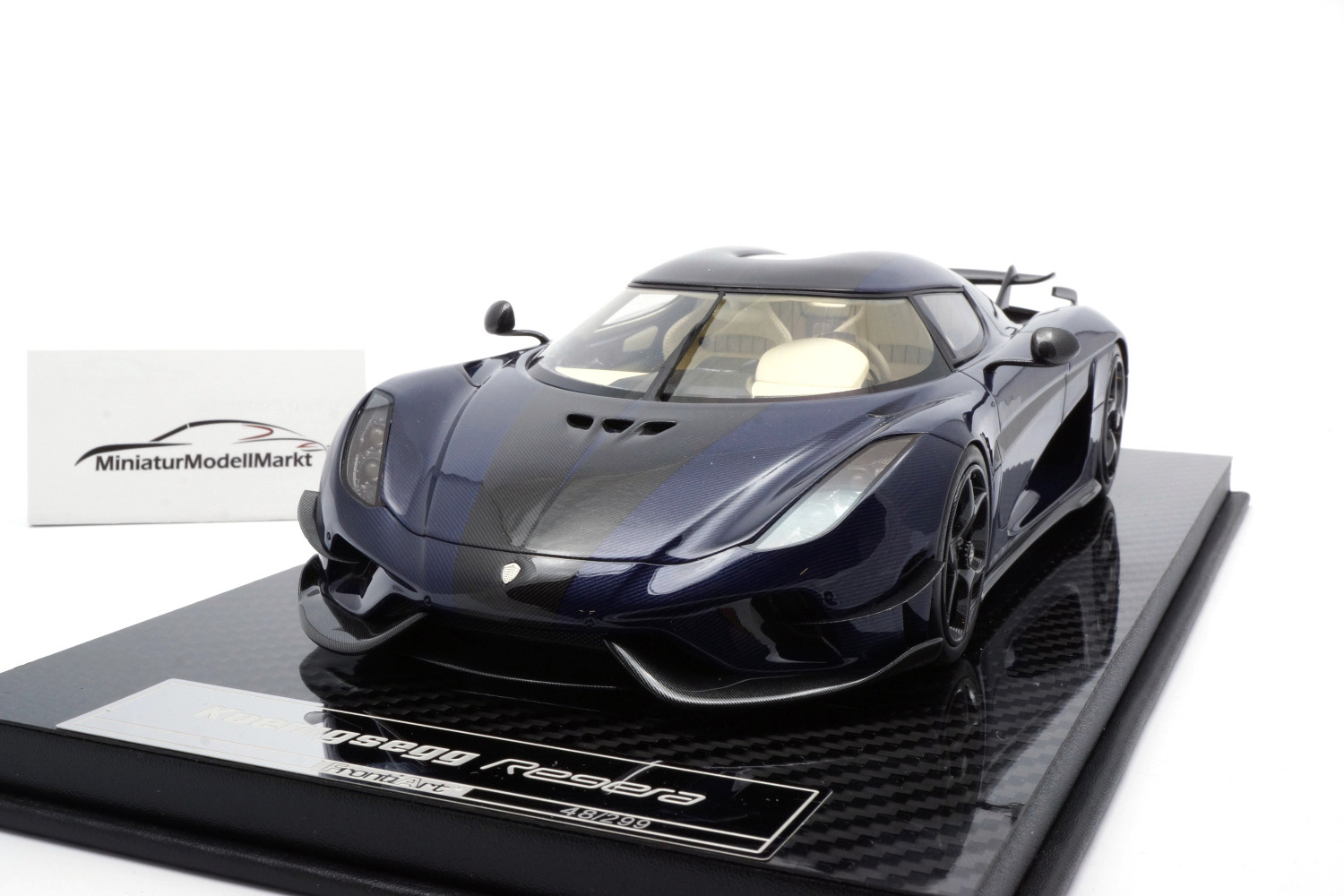 FrontiArt F071-152 Koenigsegg Regera - Carbon Blue Tinted 1:18