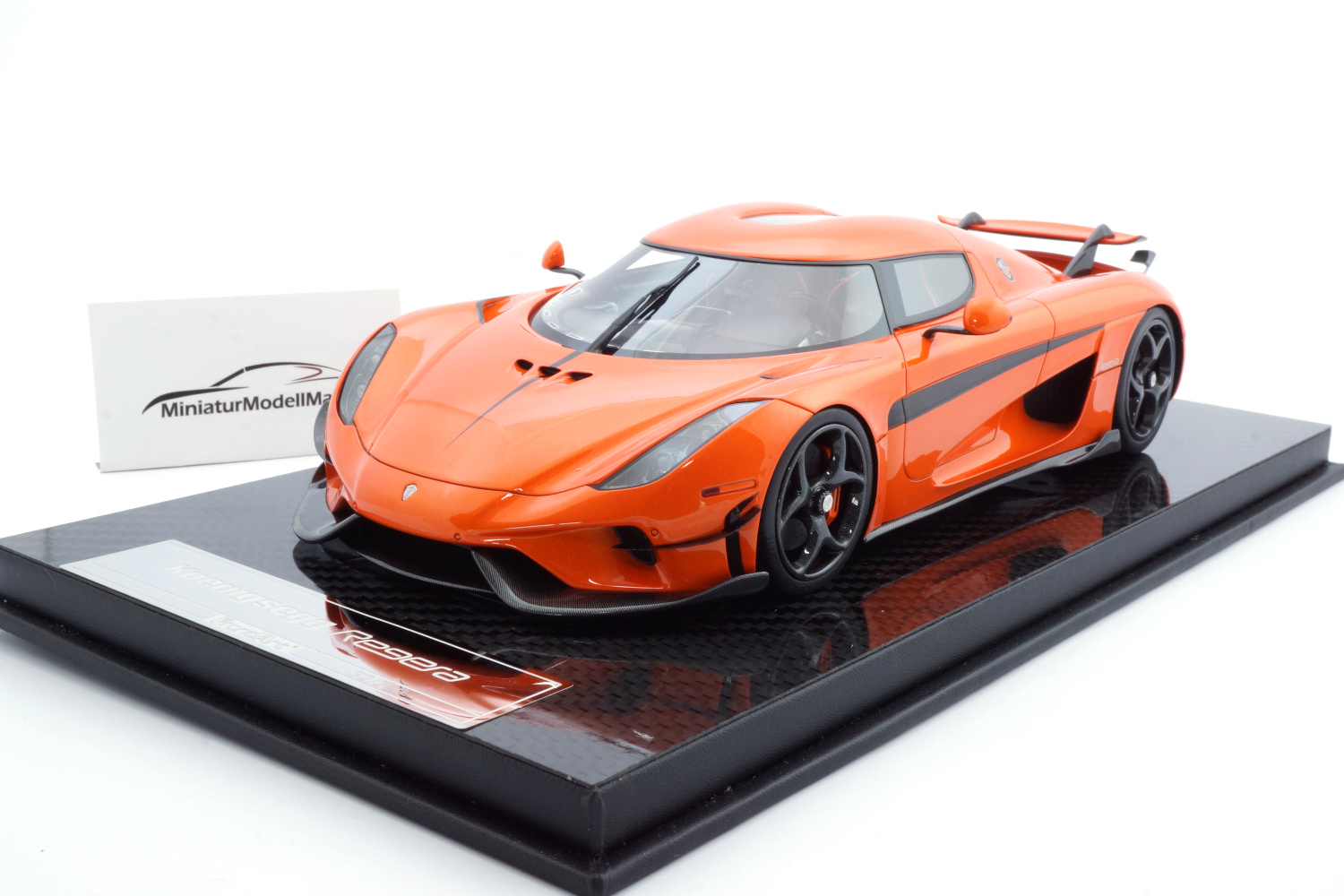 FrontiArt F071-153 Koenigsegg Regera - Sweet Mandarin Orange 1:18