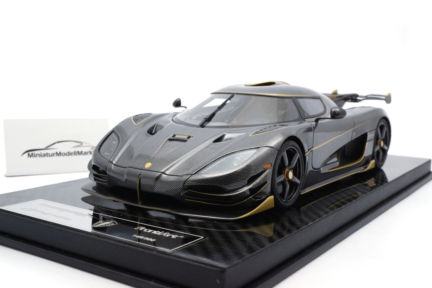FrontiArt F078-156 Koenigsegg Agera RS  - Phoenix - Carbon/Gold 1:18