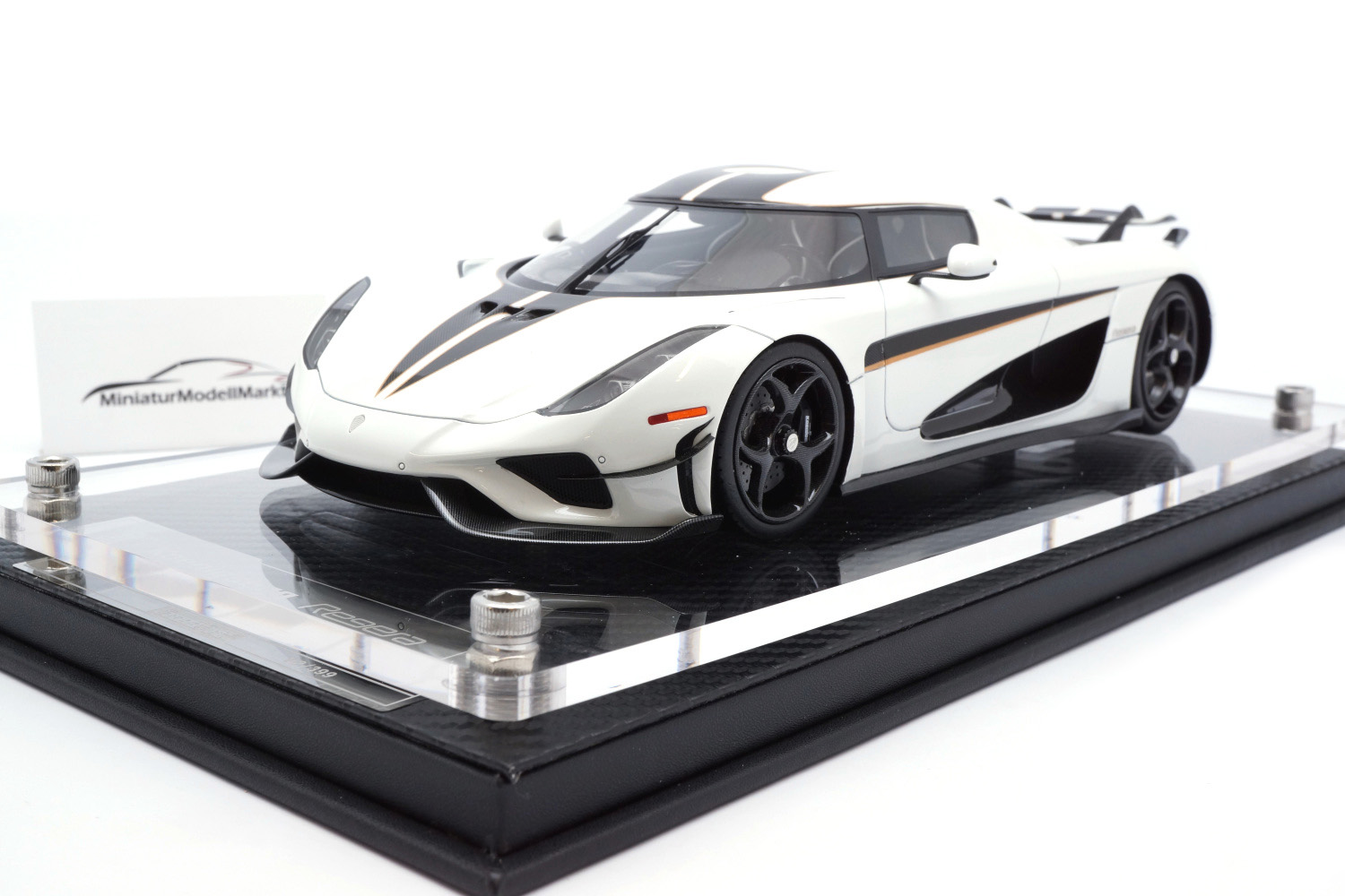 FrontiArt F079-29 Koenigsegg Regera - Pearl White 1:18