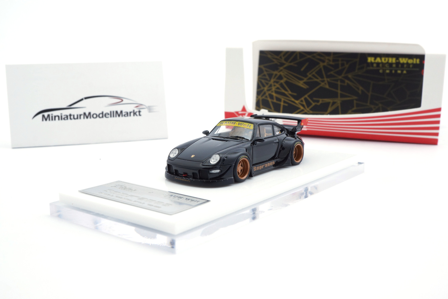 FuelMe FM64002-RWB993-04 RWB Porsche 911 (993) - Sopranos - Initial Style 1:64