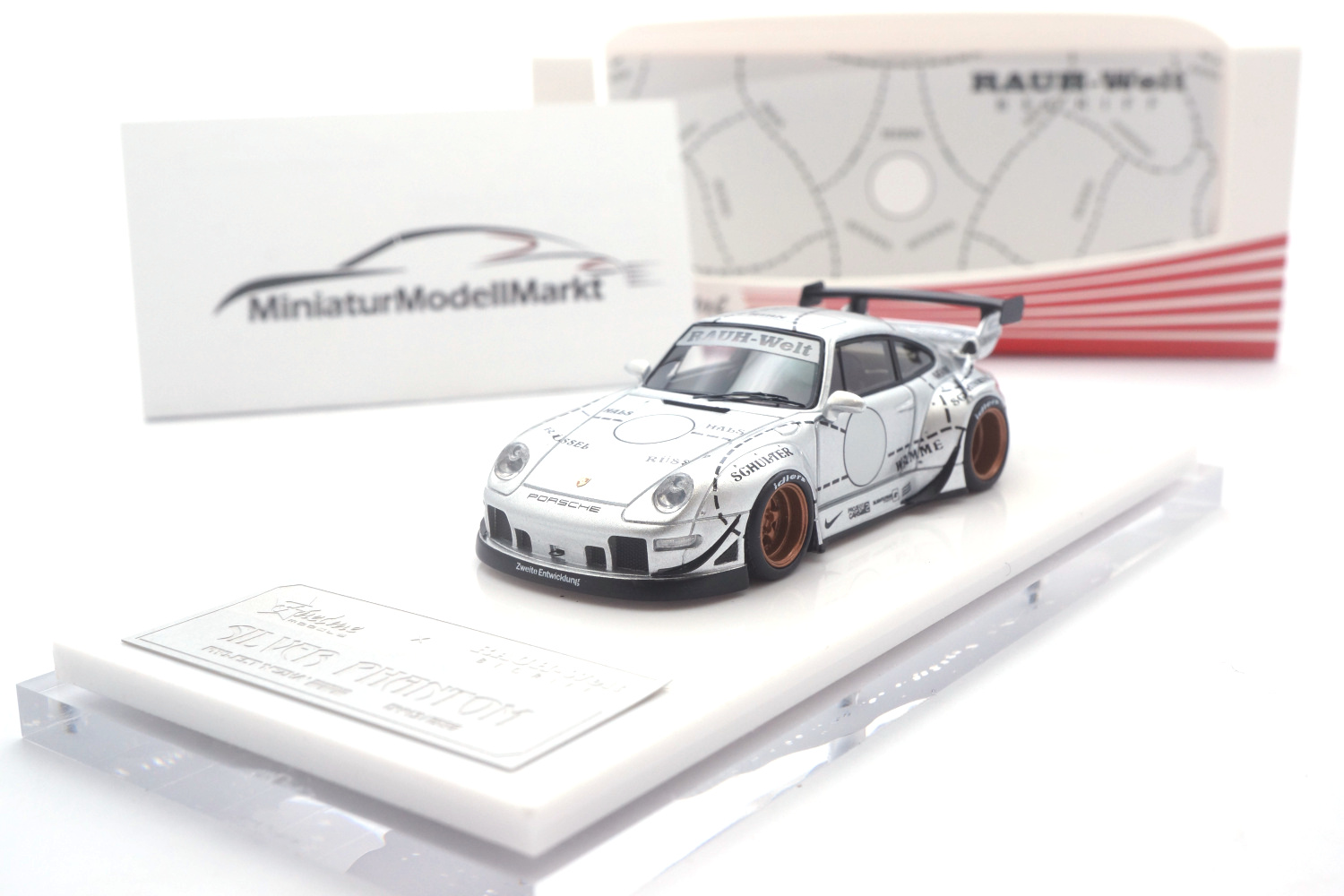 FuelMe FM64002-RWB993-11B RWB Porsche 911 (993) - Silver Phantom 1:64