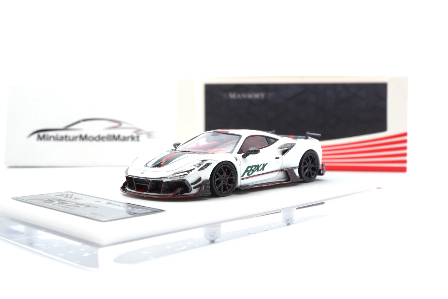 FuelMe FM64010PG-11 Mansory F8XX - Bianco Italia 1:64