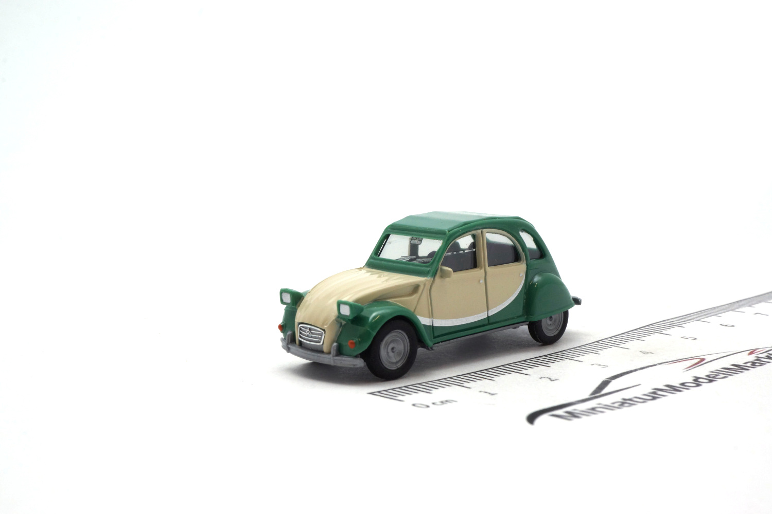 Herpa 020817-007 Citroen 2CV Charleston, grün/beige 1:87