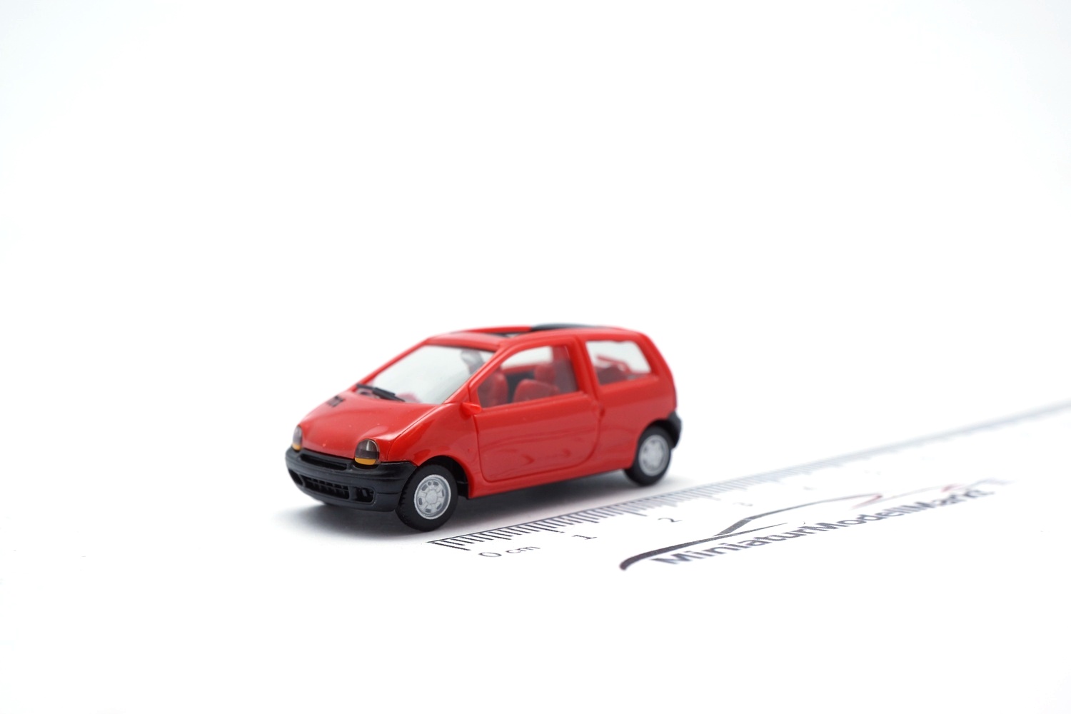 Herpa 021517-002 Renault Twingo - Faltdach offen - hellrot 1:87