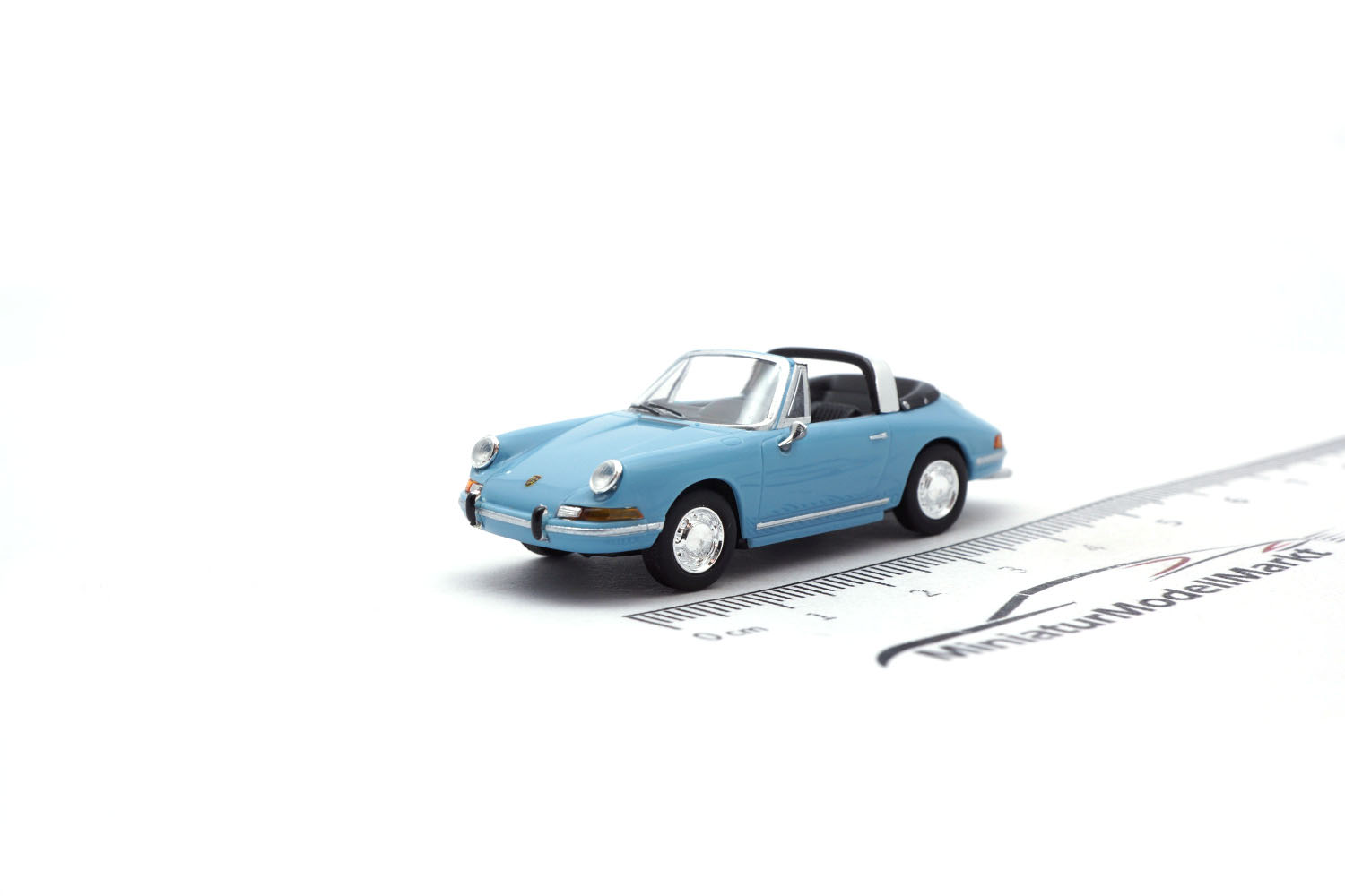 Herpa 023733-004 Porsche 911 Targa, pastellblau 1:87