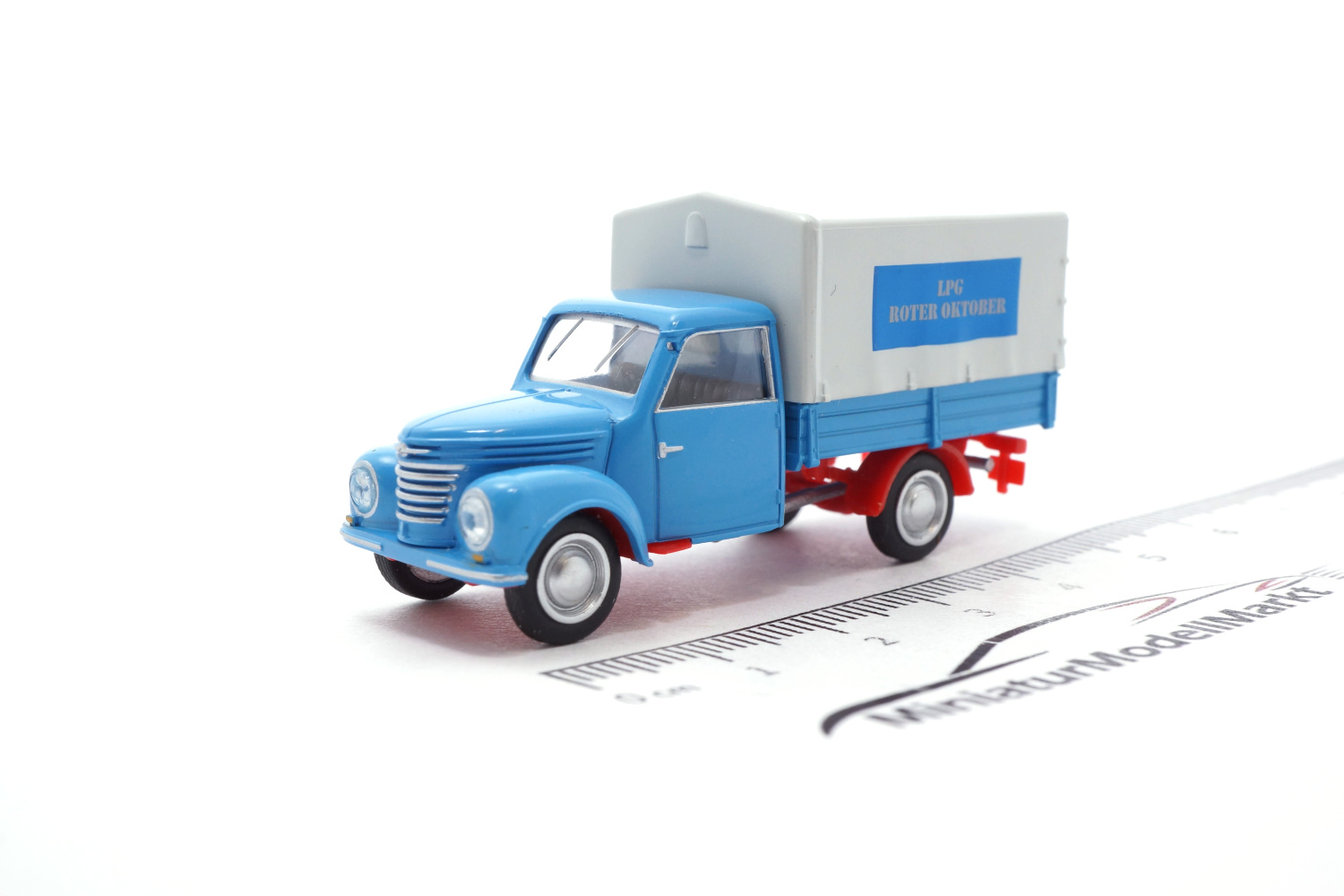 Herpa 093002 Framo 901/2 Plane 