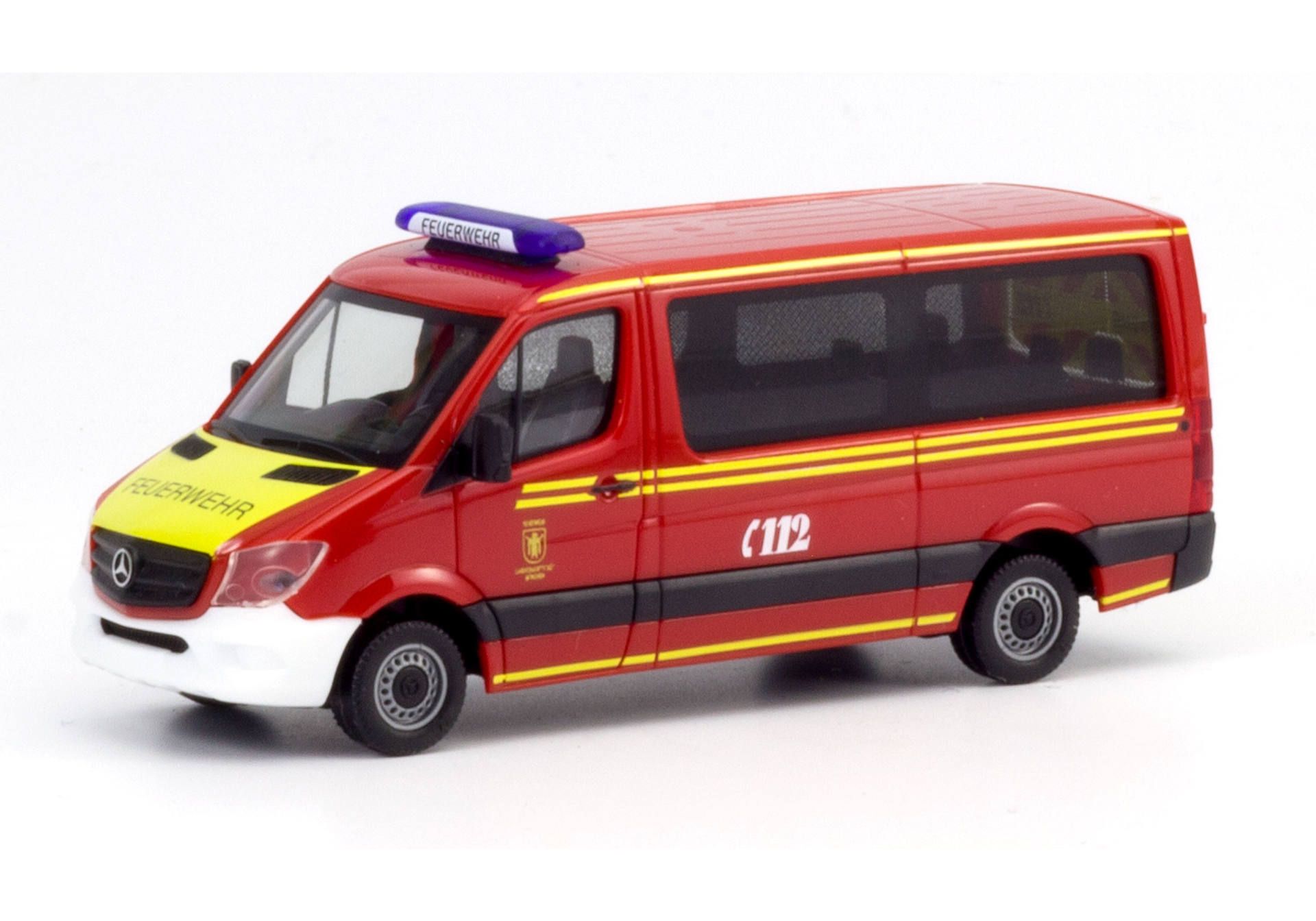 Herpa 094733 Mercedes Sprinter Bus FD 