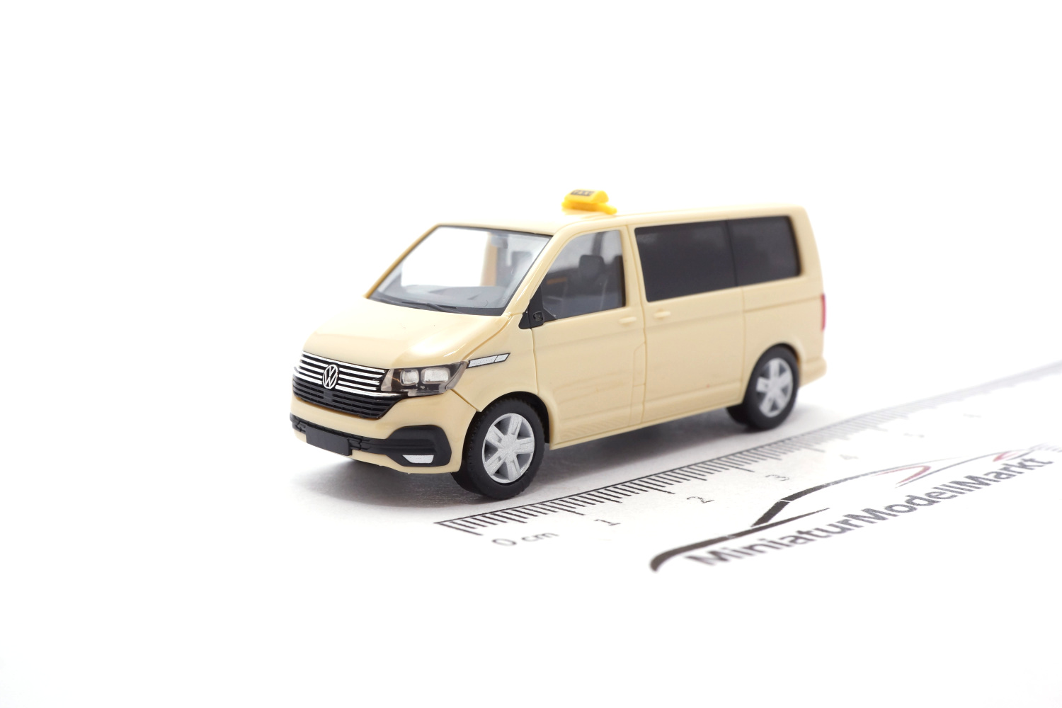 Herpa 097482 VW T6.1 Bus 