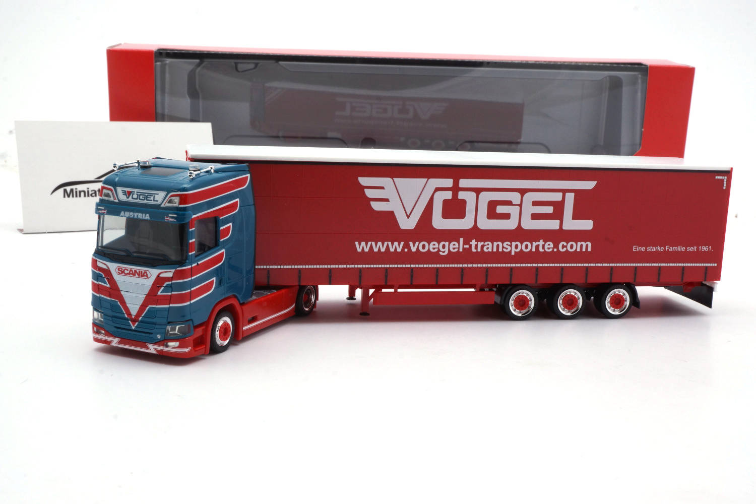 Herpa 313414 Scania CS 20 HD Lowliner-Sattelzug - Vögel 1:87