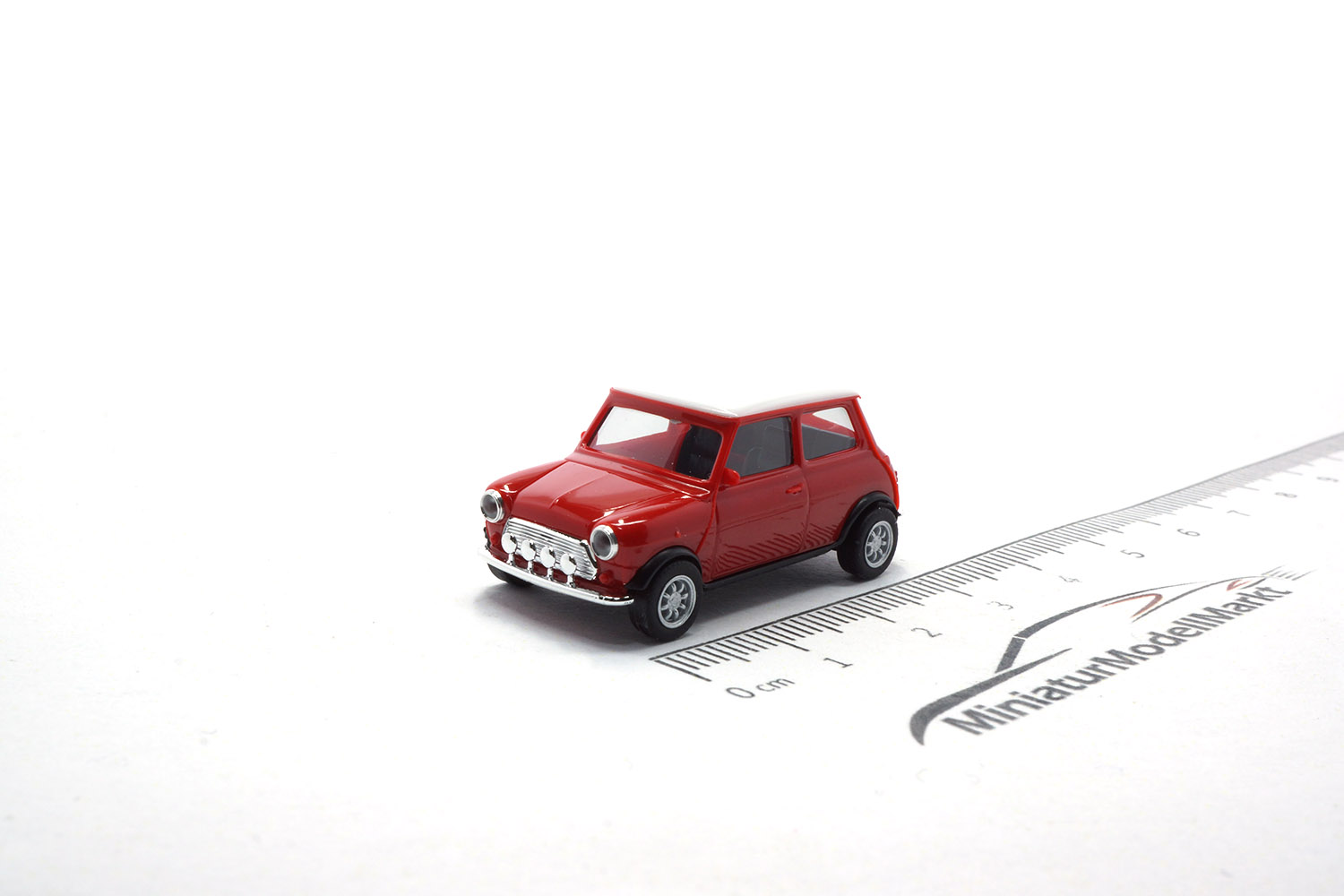 Herpa 420471 Mini Cooper mit Zusatzscheinwerfern 1:87